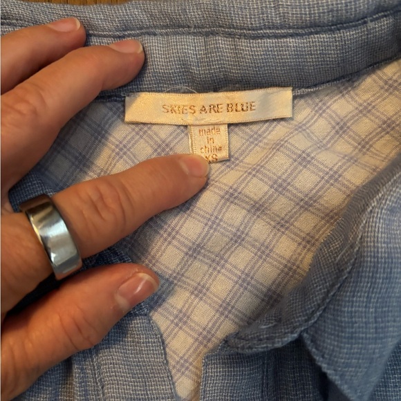 Skies Are Blue Casual Button Down Shirt Light Blue - Picture 2 of 3